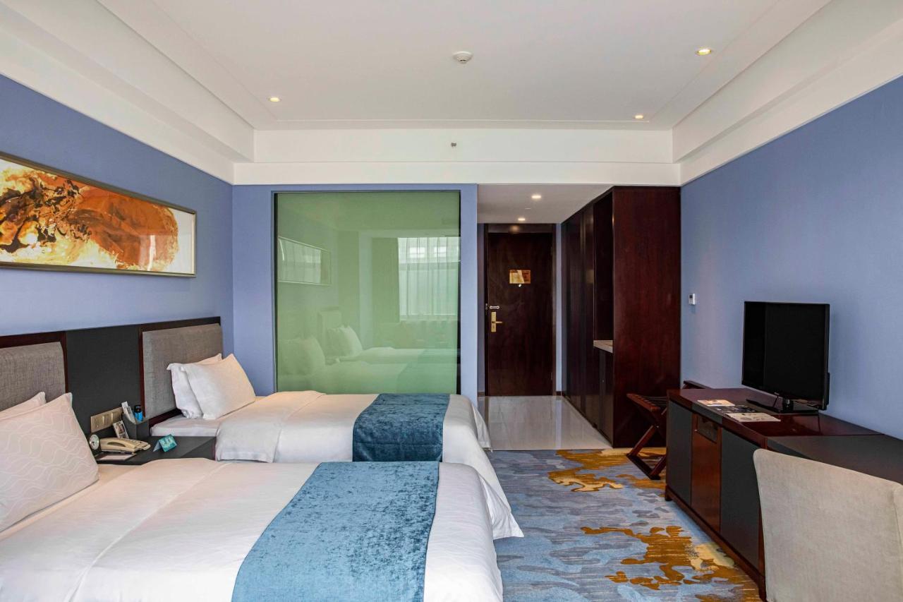 Novotel Guiyang Panjiang Exteriör bild